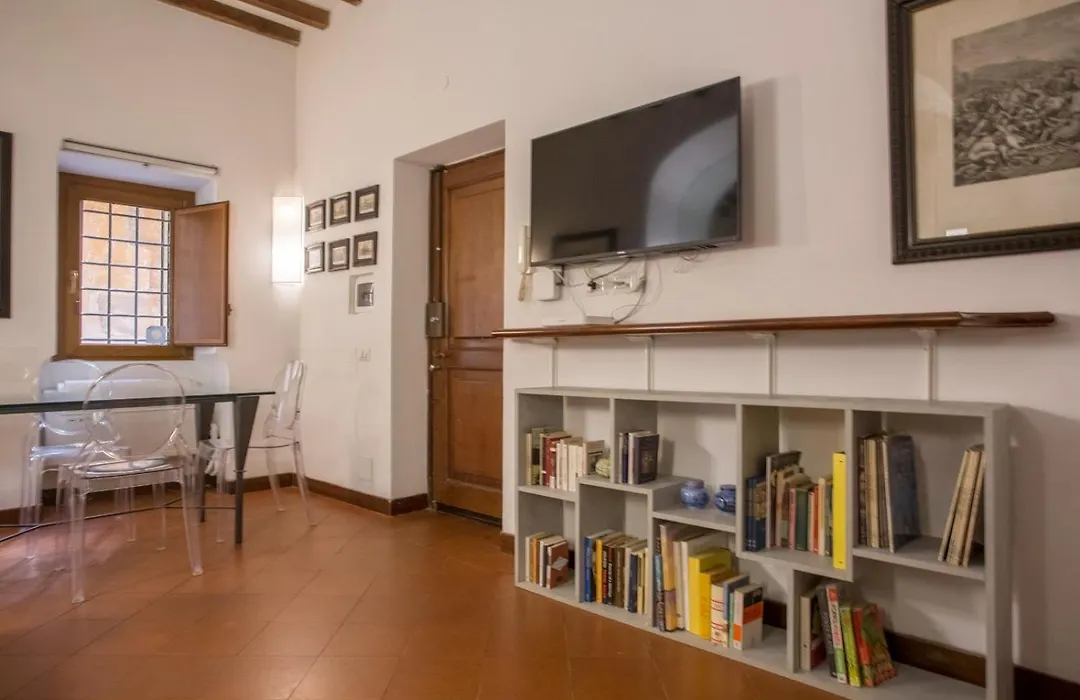 Navona Apartment-1